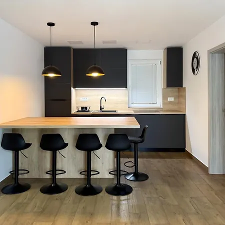 Apartman Mani Koper