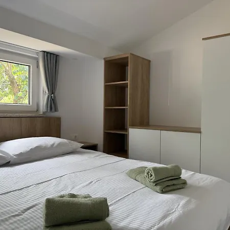 Apartman Mani Koper