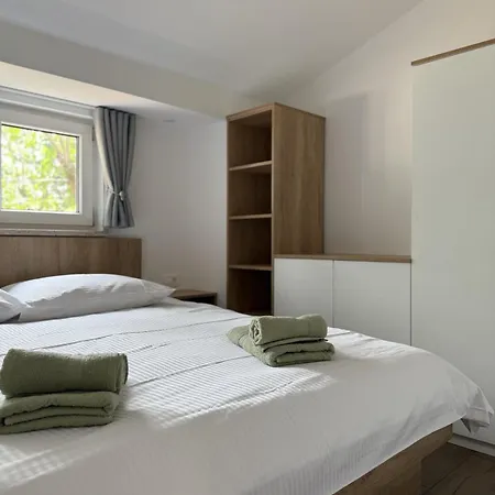 Apartman Mani Koper