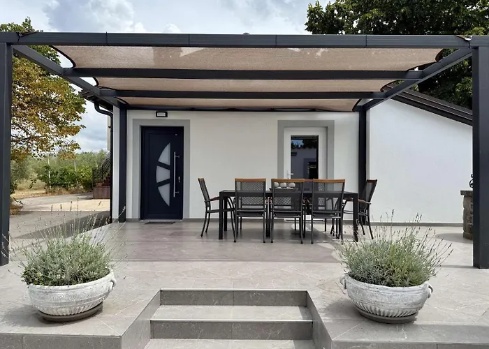 Апартаменты Mani *